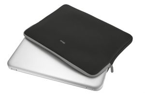 Pouzdro TRUST Primo Soft Sleeve for 13.3" laptops - black