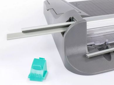 avetech_b22f28c5-de09-4a18-8e89-4ab8a6106e10_fea47727-30a0-4595-8fcb-6bfa9e38b0b9