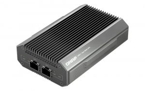 QNAP QNA-UC10G1SF- adaptér USB-C 4 (podpora Thunderbolt 3 a 4) na 2x 10GbE SFP+ (pasivní c