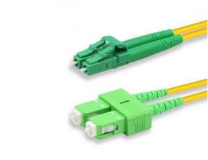 DATACOM Patch cord UTP CAT5E 1,5m žlutý