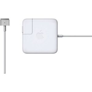 atc_1319982-myh83sk_magsafe45_snimek