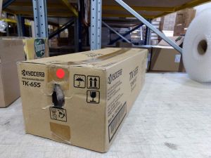 Kyocera Toner TK-655 toner kit (1T02FB0EU0) poškozený obal EOL ukončena výroba