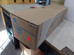 Minolta Toner C250/TN210K black 1x430g (8938-509) poškozený obal